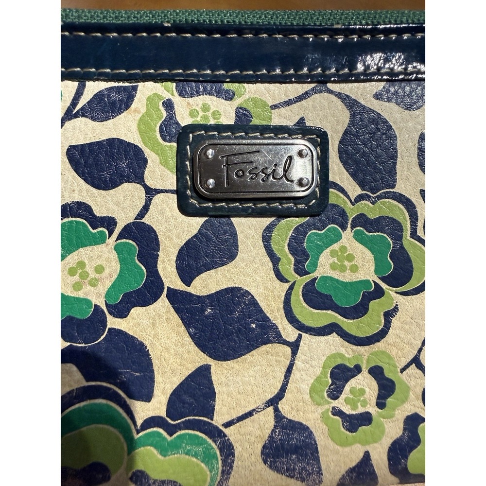 Fossil Genuine Leather Wallet Lot Floral Zip Around Travel Organizer Wristlet - Picture 4 of 13